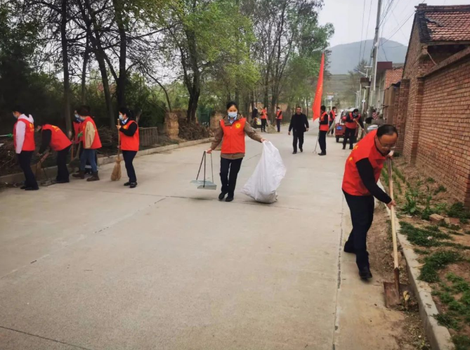 筑起安全墙 照亮乡村路——市产投集团鼎力支持包抓共建村社文明创建工作(图8)